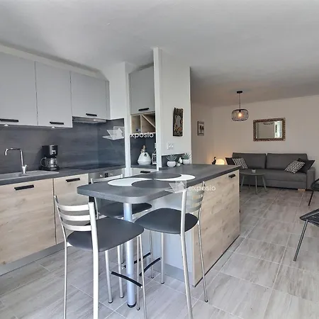 Moderne Climatise En Bord De A Canet, Animaux Admis, Parking Inclus - Fr-1-732-93 Apartment
